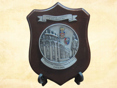 Crest 4